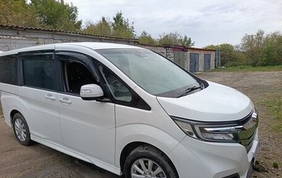 Honda Stepwgn IV, 2019 год, 2 400 000 рублей, 1 фотография