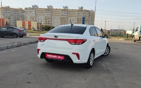 KIA Rio IV, 2018 год, 1 300 000 рублей, 6 фотография