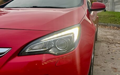 Opel Astra J, 2012 год, 800 000 рублей, 2 фотография