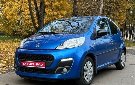 Peugeot 107 I рестайлинг, 2012 год, 600 000 рублей, 1 фотография