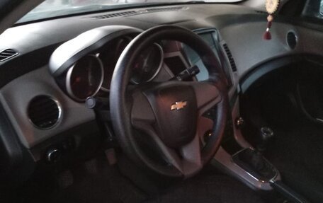Chevrolet Cruze II, 2013 год, 670 000 рублей, 9 фотография