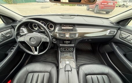Mercedes-Benz CLS, 2012 год, 2 497 000 рублей, 21 фотография