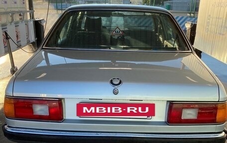 BMW 7 серия, 1983 год, 1 900 000 рублей, 5 фотография