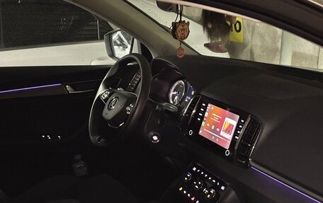 Skoda Karoq I, 2020 год, 2 700 000 рублей, 24 фотография