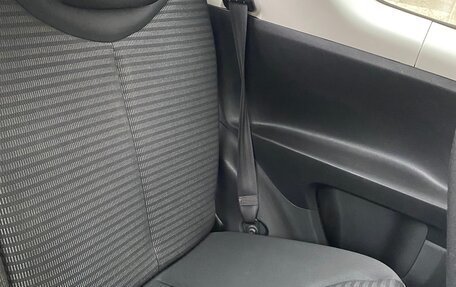 Peugeot 107 I рестайлинг, 2012 год, 580 000 рублей, 18 фотография