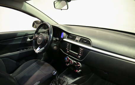 KIA Rio IV, 2019 год, 1 438 200 рублей, 8 фотография
