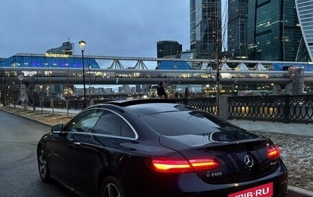 Mercedes-Benz E-Класс, 2019 год, 3 700 000 рублей, 8 фотография