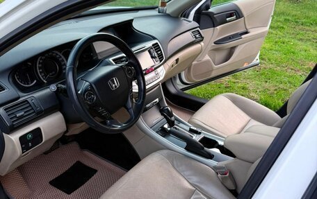 Honda Accord IX рестайлинг, 2013 год, 1 900 000 рублей, 6 фотография