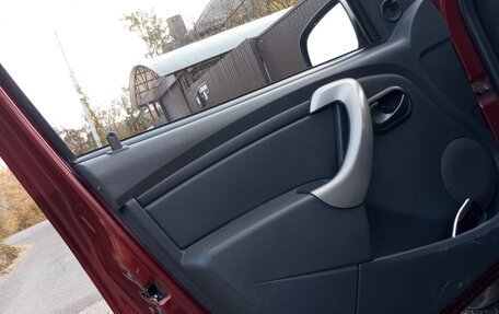 Renault Logan I, 2012 год, 450 000 рублей, 3 фотография