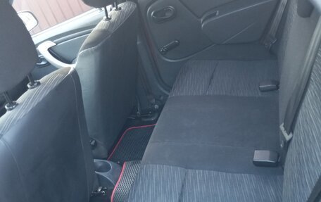 Renault Logan I, 2012 год, 450 000 рублей, 4 фотография
