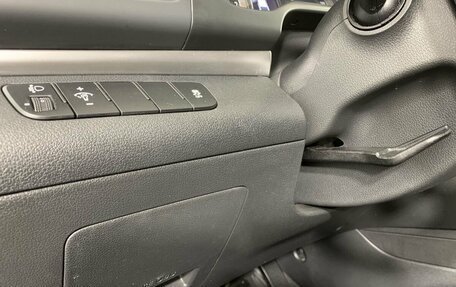 Hyundai Elantra VI рестайлинг, 2019 год, 1 684 000 рублей, 8 фотография