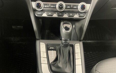 Hyundai Elantra VI рестайлинг, 2019 год, 1 684 000 рублей, 18 фотография