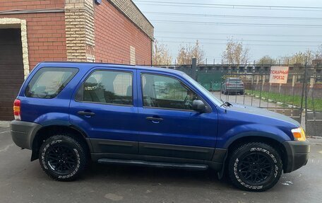 Ford Escape II, 2005 год, 550 000 рублей, 2 фотография
