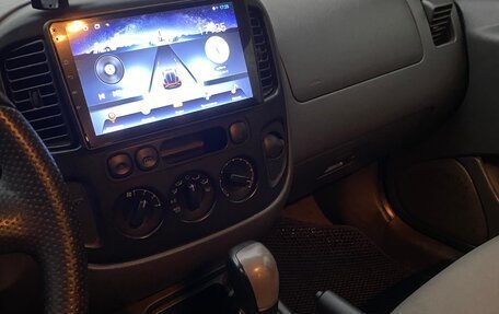 Ford Escape II, 2005 год, 550 000 рублей, 10 фотография