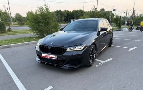 BMW 5 серия, 2020 год, 6 200 000 рублей, 2 фотография