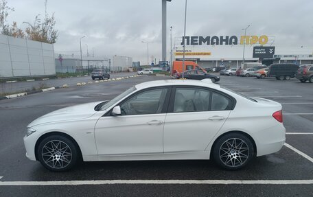BMW 3 серия, 2013 год, 1 800 000 рублей, 3 фотография