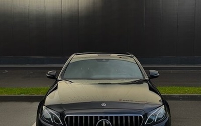 Mercedes-Benz E-Класс, 2018 год, 3 200 000 рублей, 1 фотография