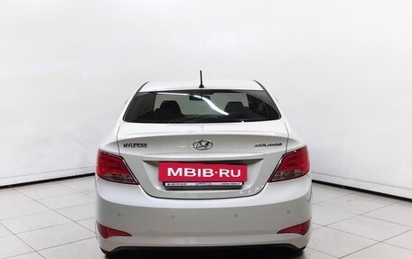 Hyundai Solaris II рестайлинг, 2015 год, 997 000 рублей, 4 фотография
