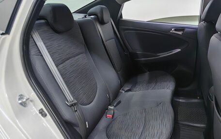Hyundai Solaris II рестайлинг, 2015 год, 997 000 рублей, 9 фотография