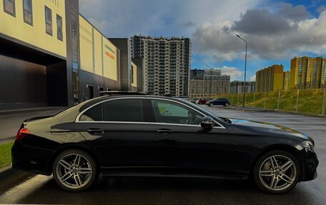 Mercedes-Benz E-Класс, 2018 год, 3 200 000 рублей, 5 фотография