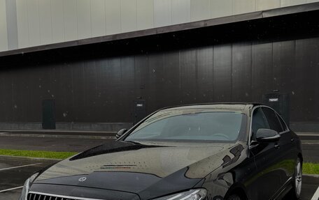 Mercedes-Benz E-Класс, 2018 год, 3 200 000 рублей, 3 фотография