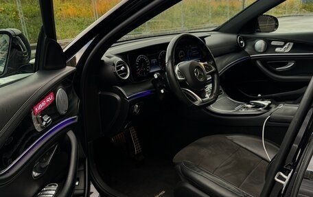 Mercedes-Benz E-Класс, 2018 год, 3 200 000 рублей, 12 фотография