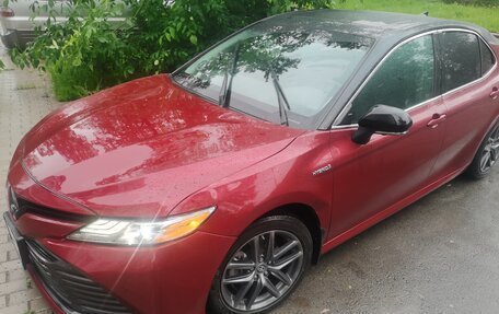 Toyota Camry, 2018 год, 3 350 000 рублей, 4 фотография