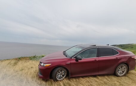 Toyota Camry, 2018 год, 3 350 000 рублей, 8 фотография