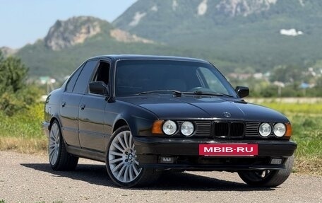 BMW 5 серия, 1988 год, 600 000 рублей, 2 фотография