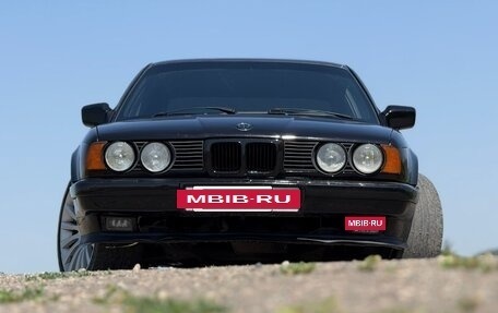 BMW 5 серия, 1988 год, 600 000 рублей, 3 фотография