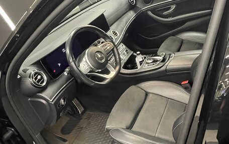 Mercedes-Benz E-Класс, 2018 год, 3 900 000 рублей, 12 фотография