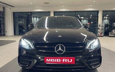 Mercedes-Benz E-Класс, 2018 год, 3 900 000 рублей, 2 фотография