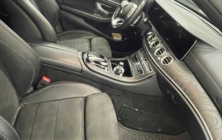 Mercedes-Benz E-Класс, 2018 год, 3 900 000 рублей, 13 фотография