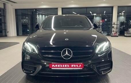 Mercedes-Benz E-Класс, 2018 год, 3 900 000 рублей, 3 фотография