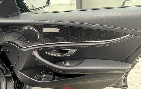 Mercedes-Benz E-Класс, 2018 год, 3 900 000 рублей, 21 фотография