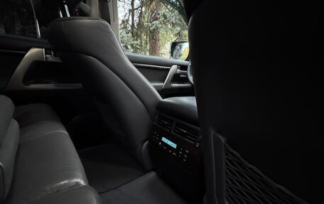 Toyota Land Cruiser 200, 2007 год, 2 750 000 рублей, 21 фотография