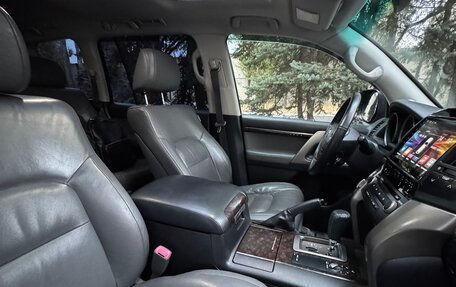Toyota Land Cruiser 200, 2007 год, 2 750 000 рублей, 19 фотография