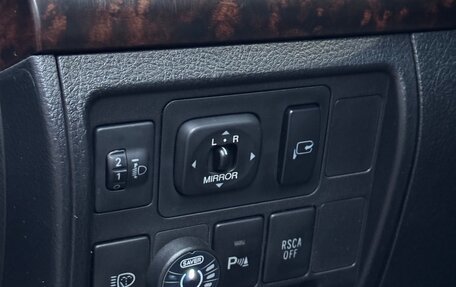 Toyota Land Cruiser 200, 2007 год, 2 750 000 рублей, 33 фотография