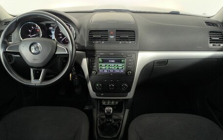 Skoda Yeti I рестайлинг, 2014 год, 880 000 рублей, 14 фотография