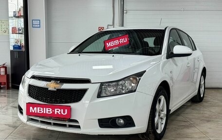 Chevrolet Cruze II, 2012 год, 725 000 рублей, 2 фотография