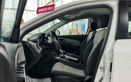 Chevrolet Cruze II, 2012 год, 725 000 рублей, 8 фотография