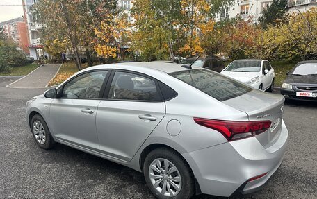 Hyundai Solaris II рестайлинг, 2018 год, 1 150 000 рублей, 3 фотография