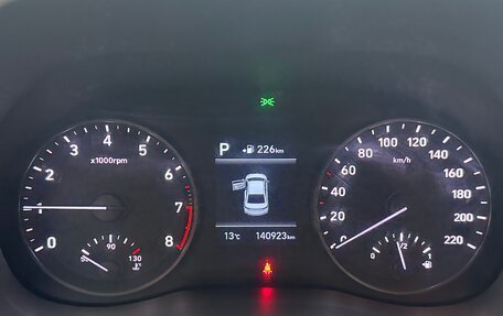 Hyundai Solaris II рестайлинг, 2018 год, 1 150 000 рублей, 11 фотография