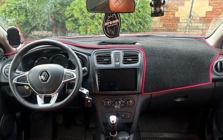 Renault Logan II, 2015 год, 700 000 рублей, 7 фотография