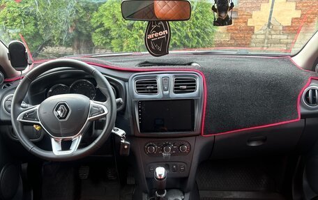 Renault Logan II, 2015 год, 700 000 рублей, 8 фотография