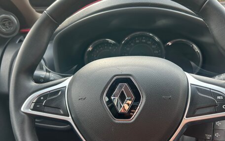 Renault Logan II, 2015 год, 700 000 рублей, 13 фотография