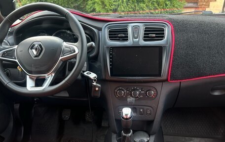 Renault Logan II, 2015 год, 700 000 рублей, 15 фотография