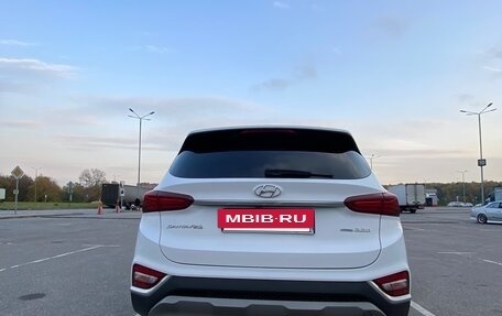 Hyundai Santa Fe IV, 2018 год, 2 970 000 рублей, 6 фотография