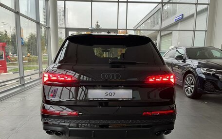 Audi SQ7, 2025 год, 18 800 000 рублей, 4 фотография