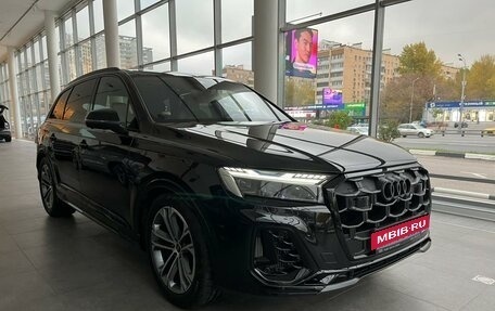 Audi SQ7, 2025 год, 18 800 000 рублей, 4 фотография
